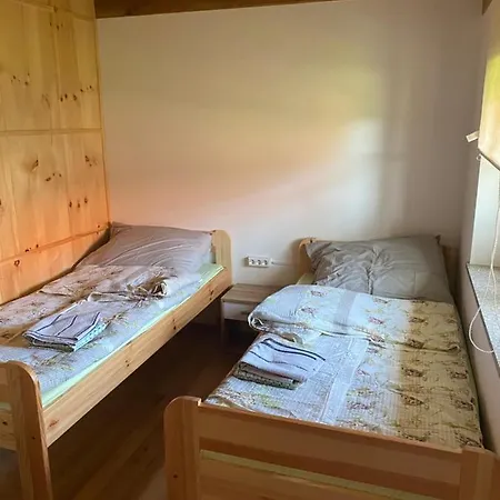 Domacija Brdar Casa de Férias *