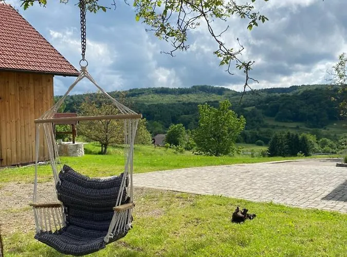 Domacija Brdar Holiday home Adlesici