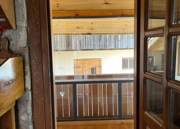 Domacija Brdar Adlešiči